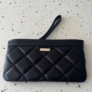 Kate Spade Black 100% Leather Quilted Wristlet zipper Closure Minimalist Chic